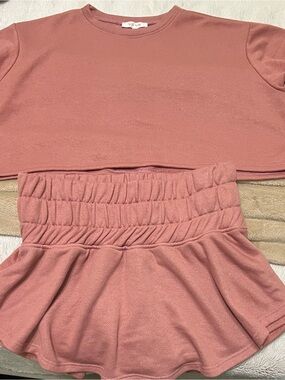WinWin Rose Pink Cropped Top